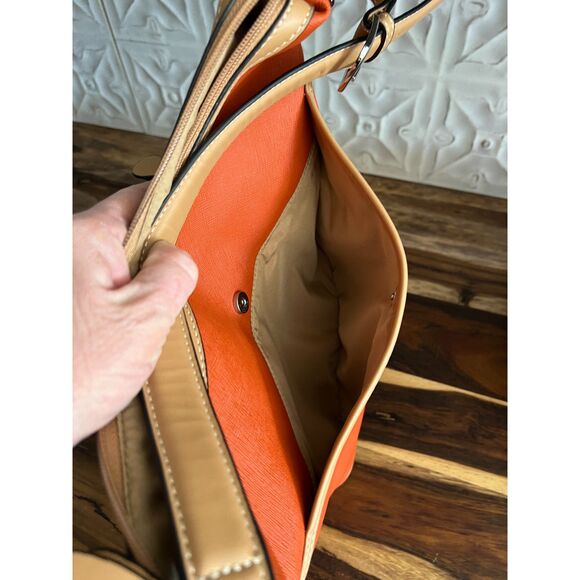 Giani Bernini Orange Tan Adjustable Shoulder Bag NWT with Organizer / Phone Slot - Picture 3 of 8